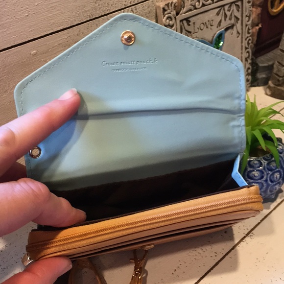 Mocha Brown Crown Clutch IPhone / Samsung Wallet - Picture 3 of 8